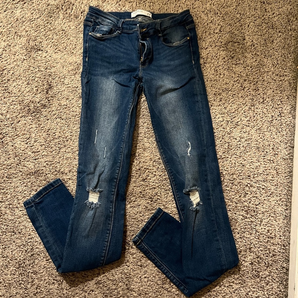 Zara distressed skinny Jean